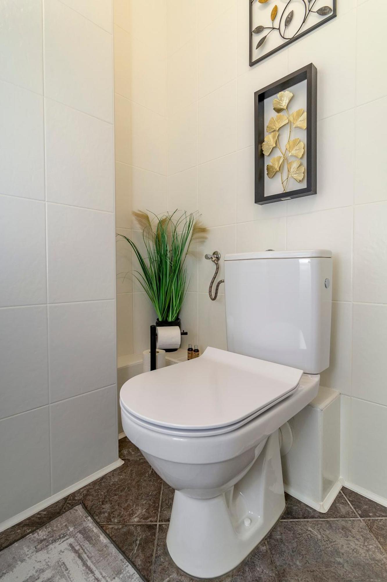 Wonderful 2- Bedroom Apartment With Soul Wwa70 Варшава Екстер'єр фото