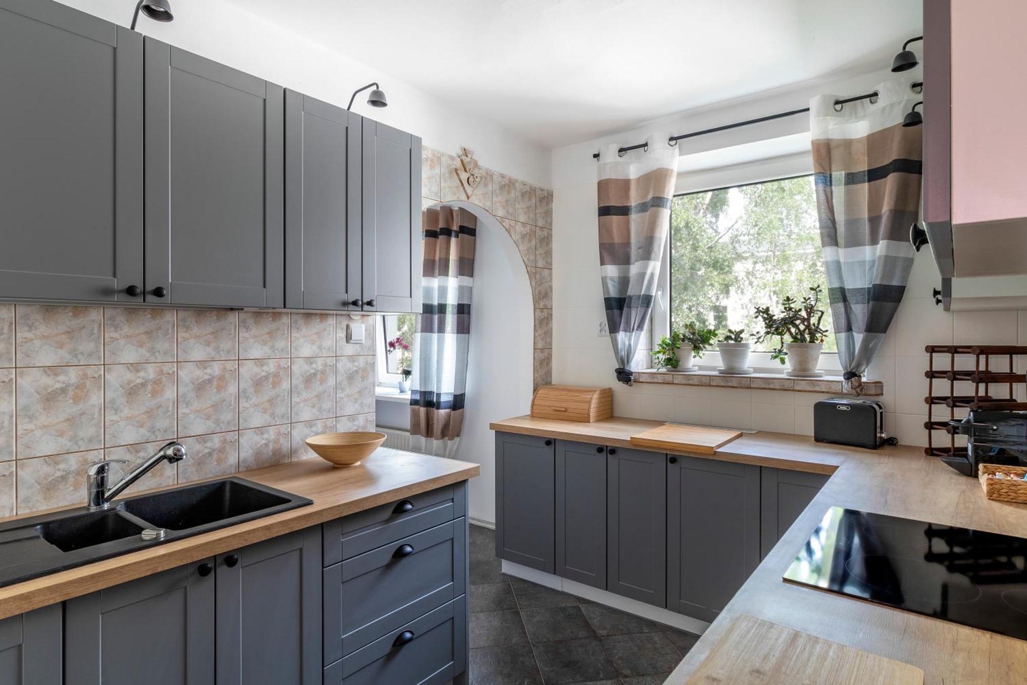 Wonderful 2- Bedroom Apartment With Soul Wwa70 Варшава Екстер'єр фото